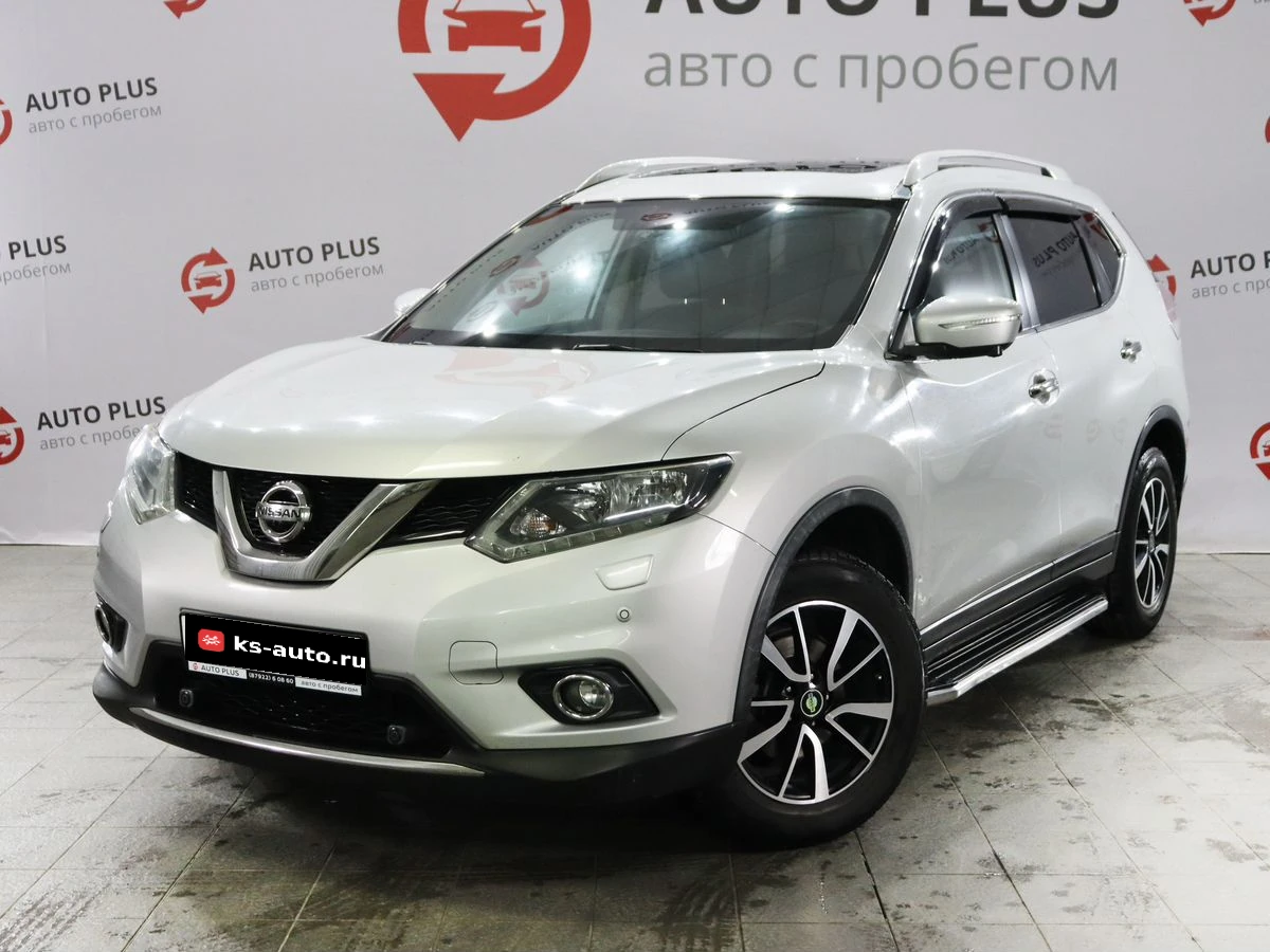 Nissan X-Trail, 2015г, полный привод, вариатор