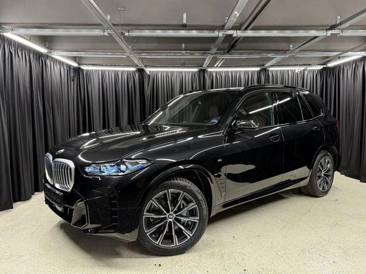 BMW X5, 2025г, полный привод, автомат