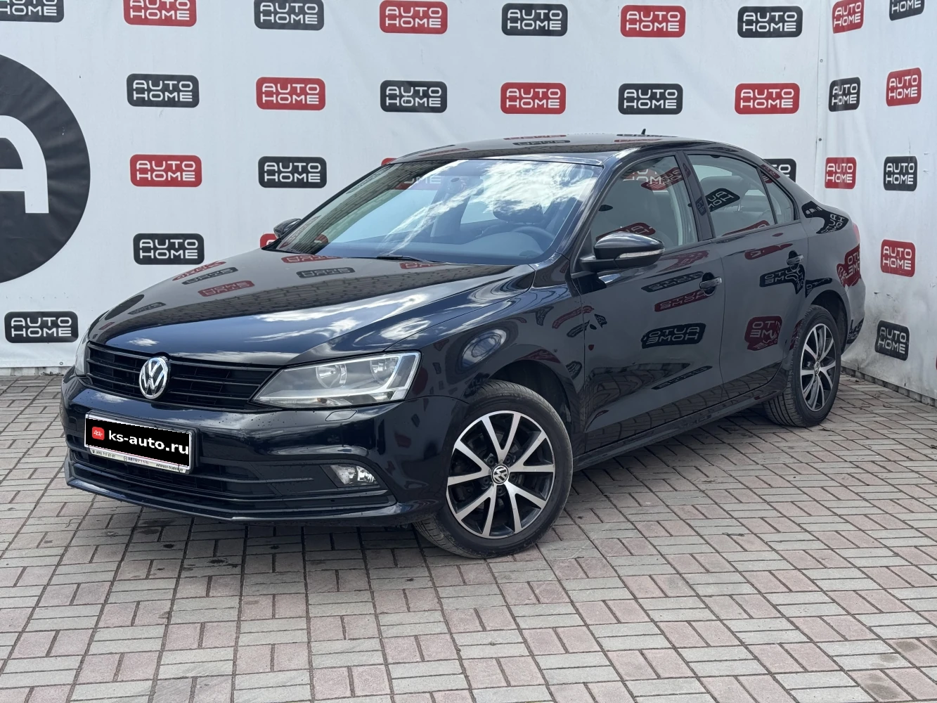 Volkswagen Jetta, 2015г, передний привод, робот