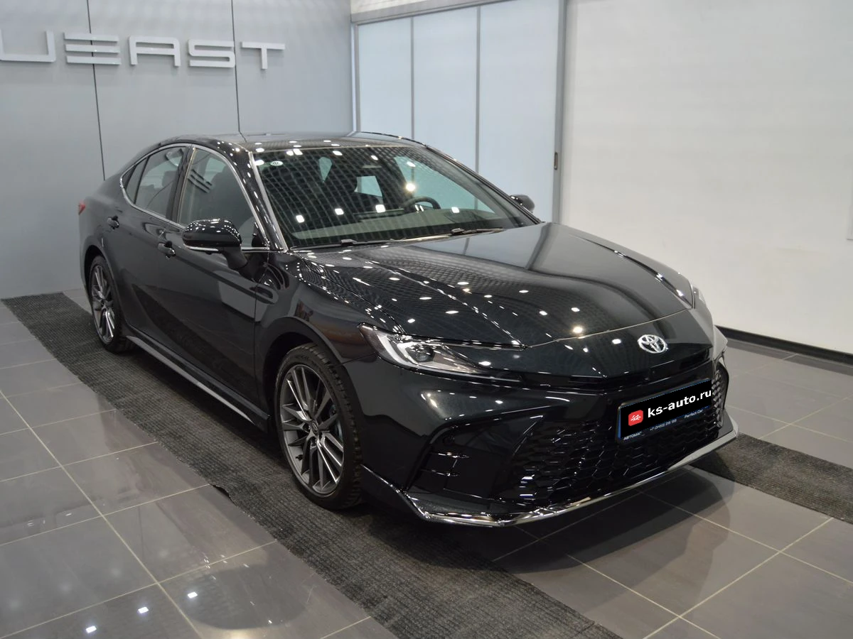Toyota Camry, 2025г, передний привод, вариатор