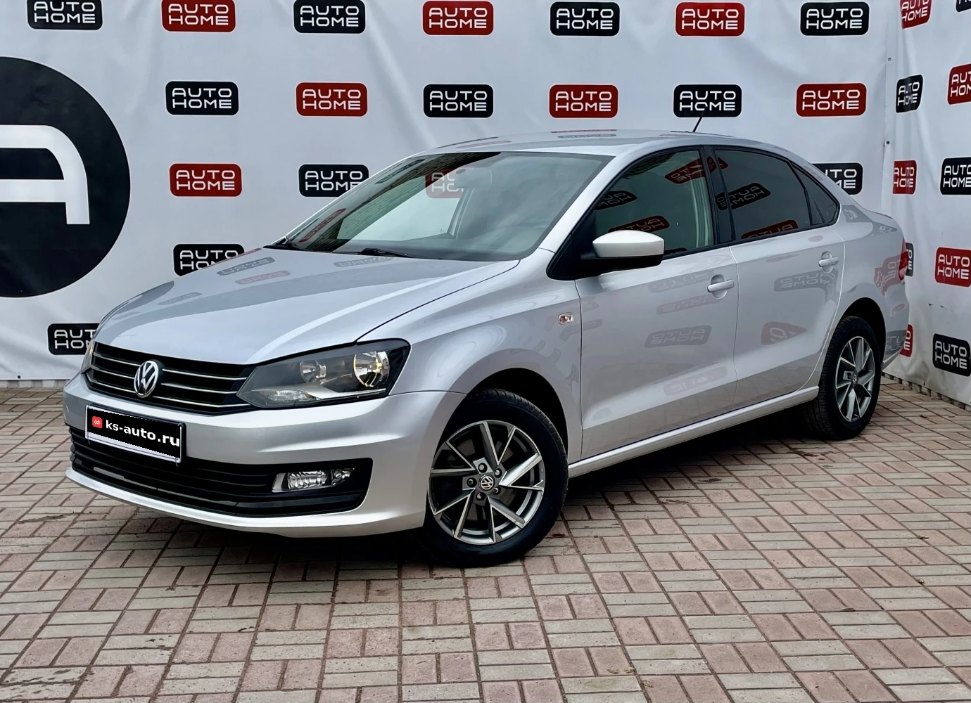 Volkswagen Polo, 2018г, передний привод, автомат