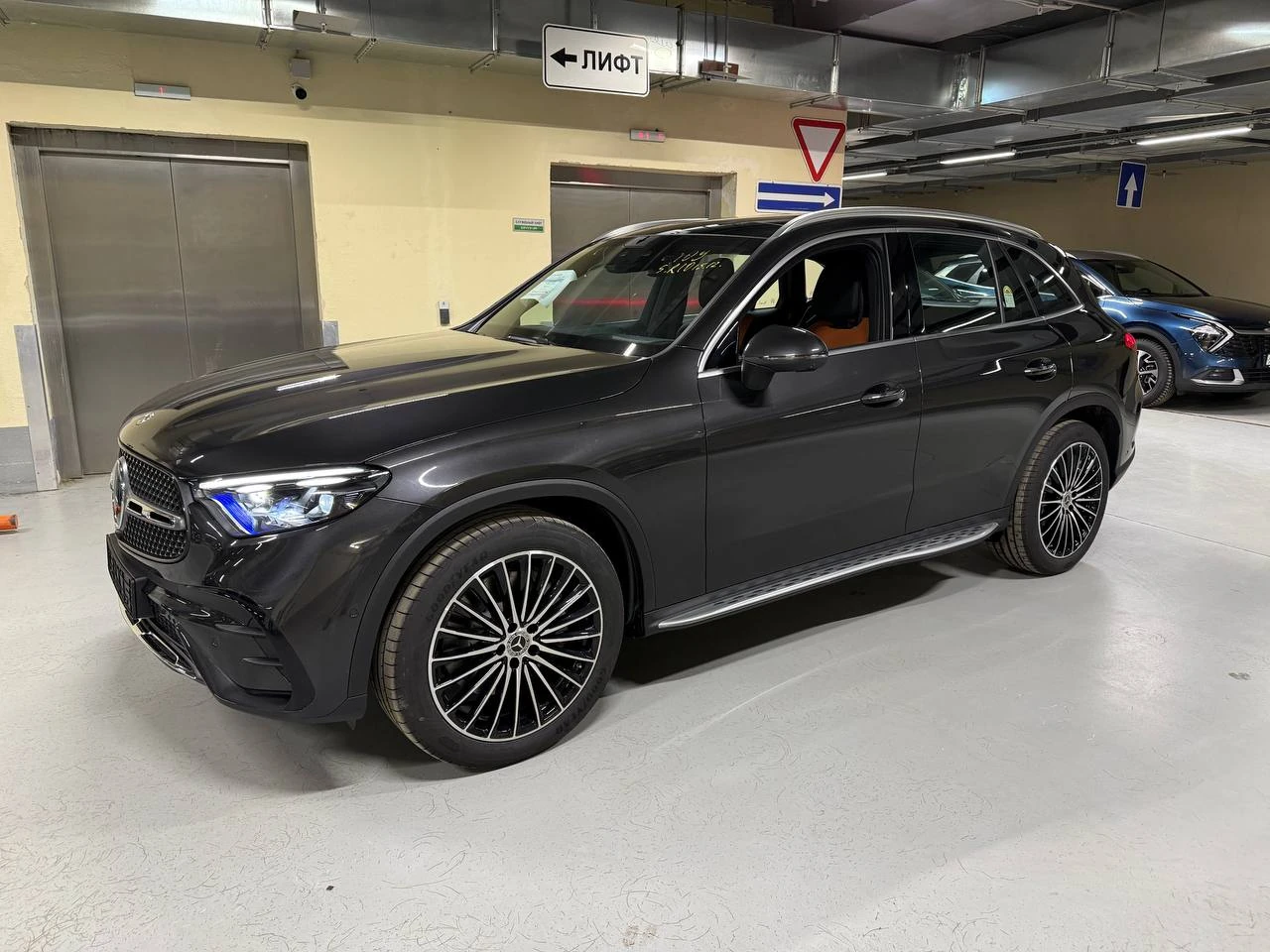 Mercedes-Benz GLC, 2024г., полный привод, автомат