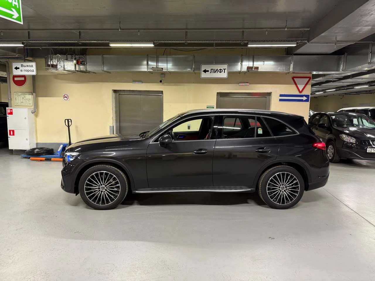 Mercedes-Benz GLC, 2024г., полный привод, автомат