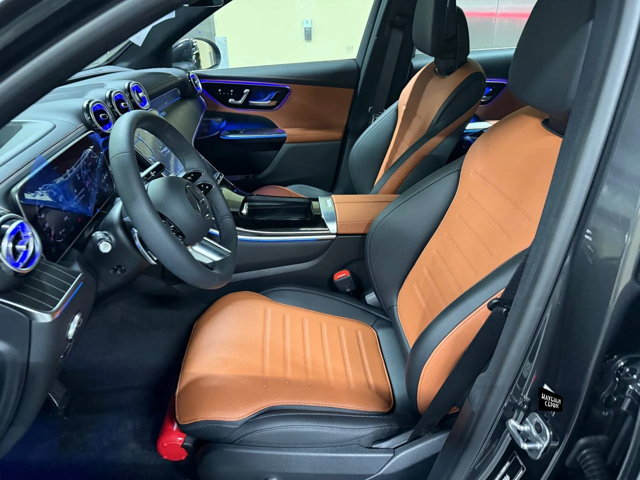 Mercedes-Benz GLC, 2024г., полный привод, автомат