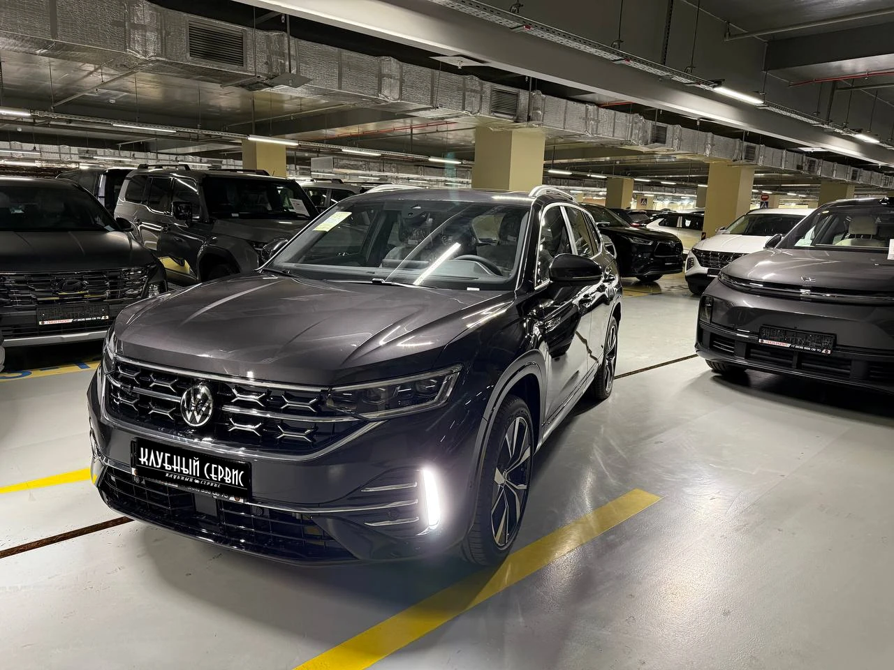 Volkswagen Tayron, 2024г, полный привод, робот