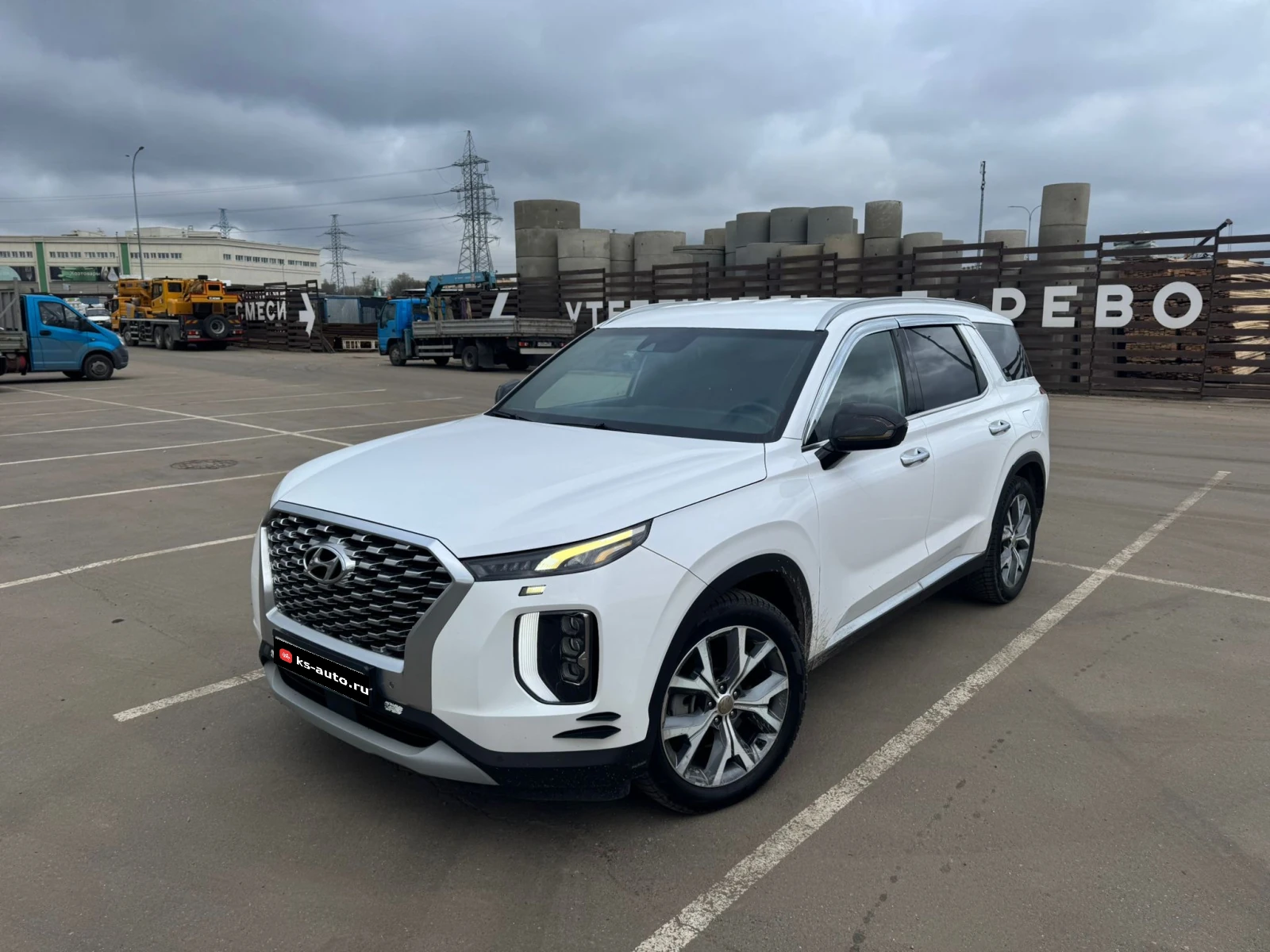 Hyundai Palisade, 2019г, передний привод, автомат