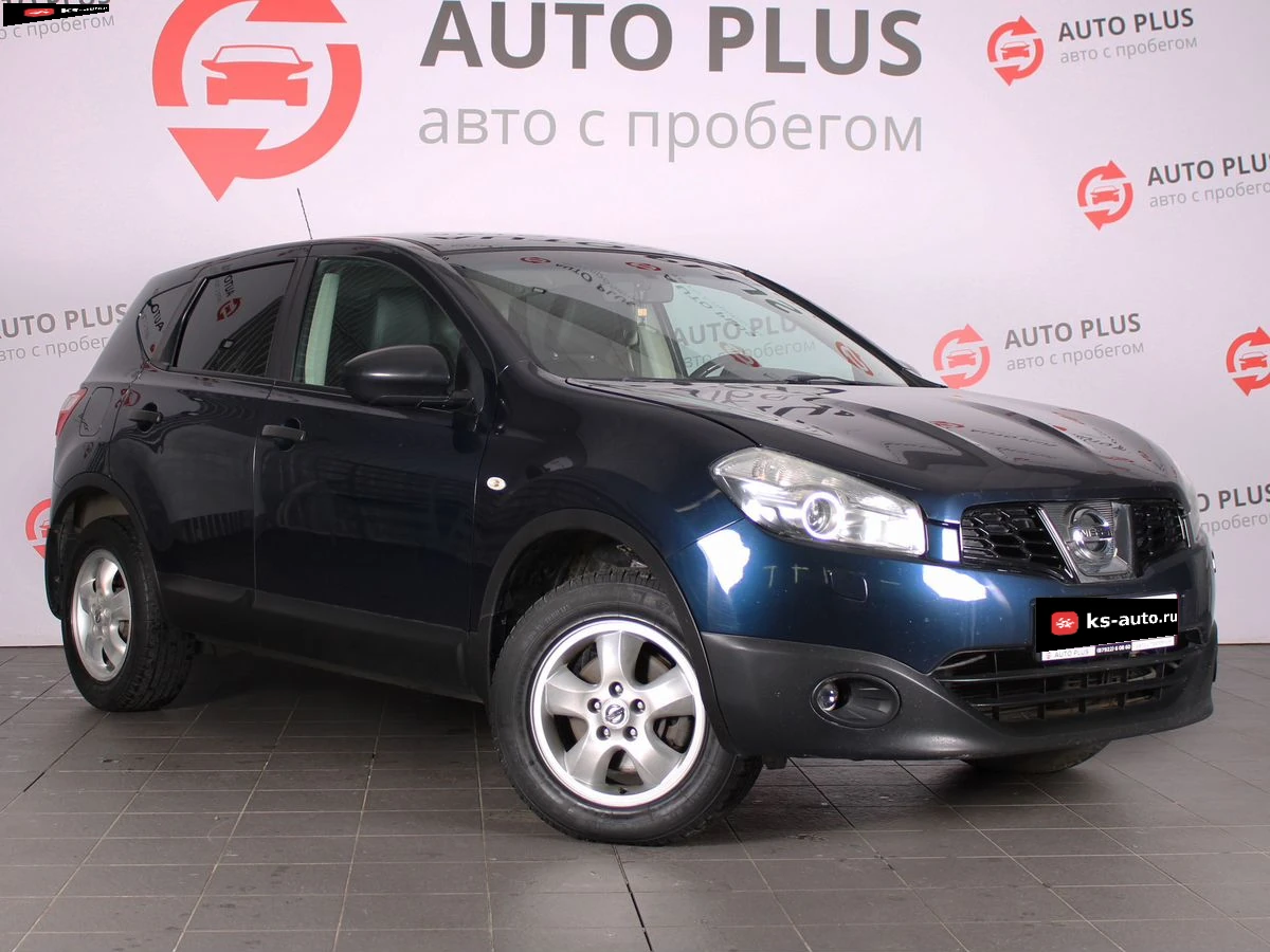 Nissan Qashqai, 2010г, передний привод, вариатор