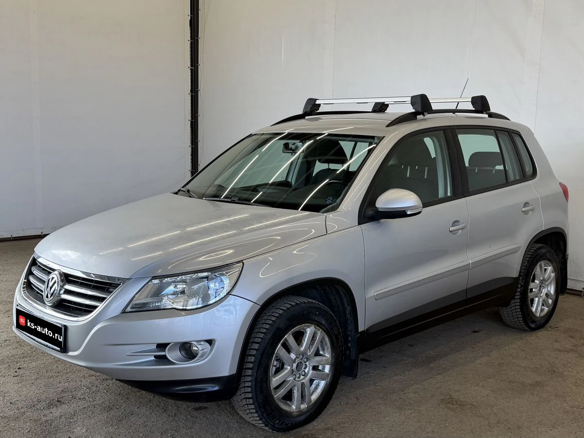 Volkswagen Tiguan, 2009г, полный привод, автомат