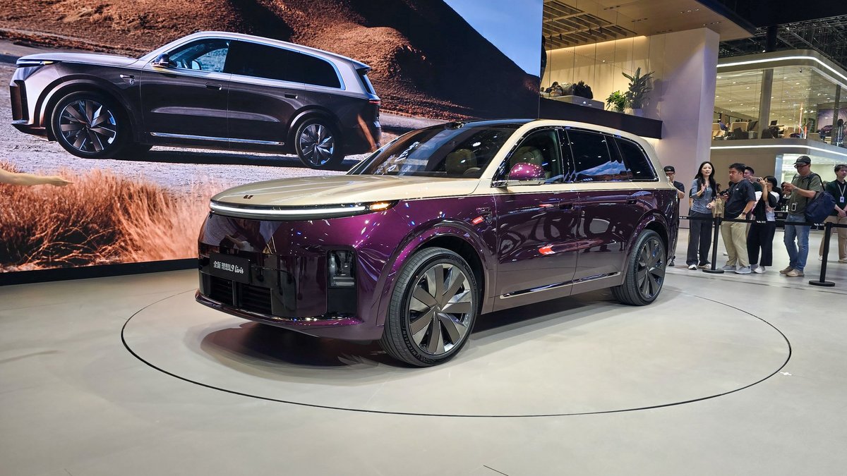 Li Auto объявила, что обновлённый флагманский кроссовер L9 Livis официально дебютирует в России в третьем квартале 2026 года