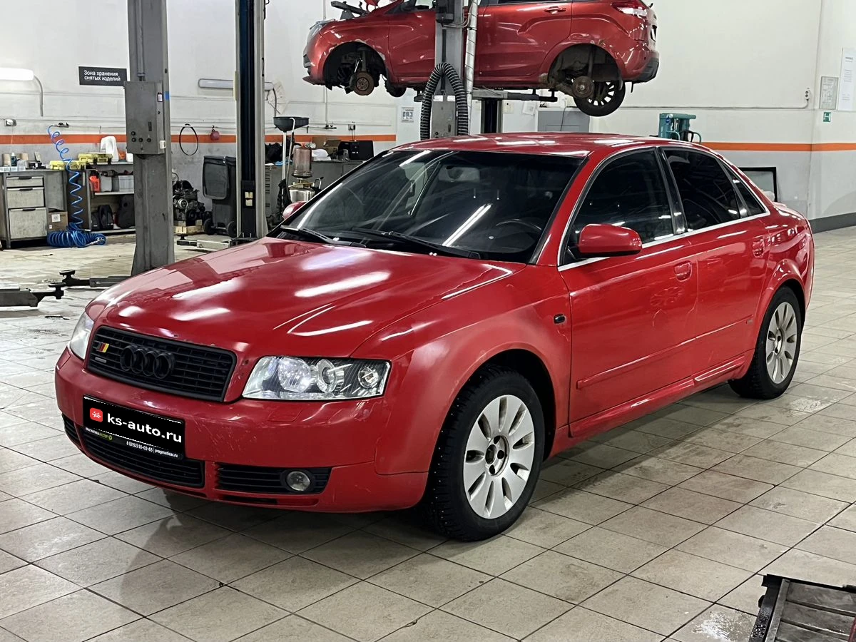 Audi A4, 2004г, полный привод, механика