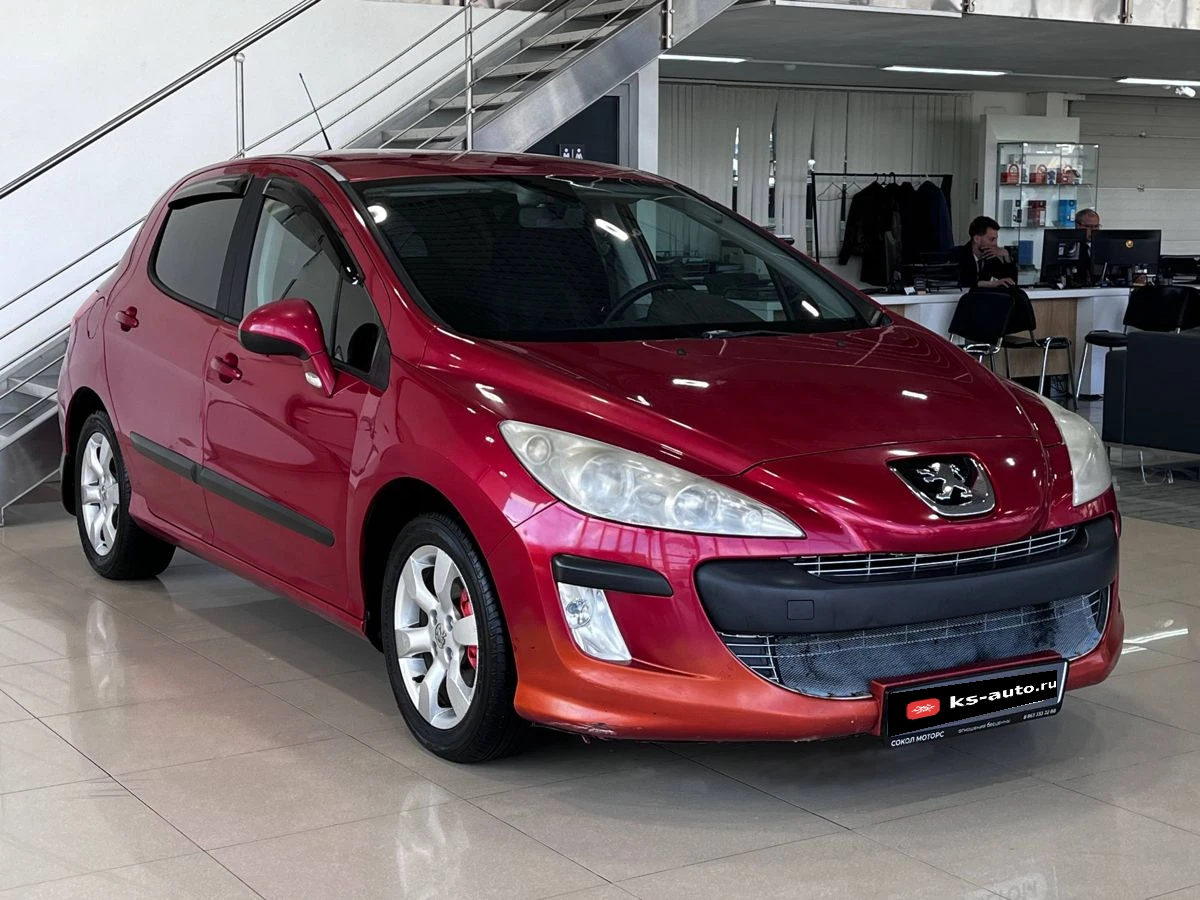 Peugeot 308, 2008г, передний привод, механика