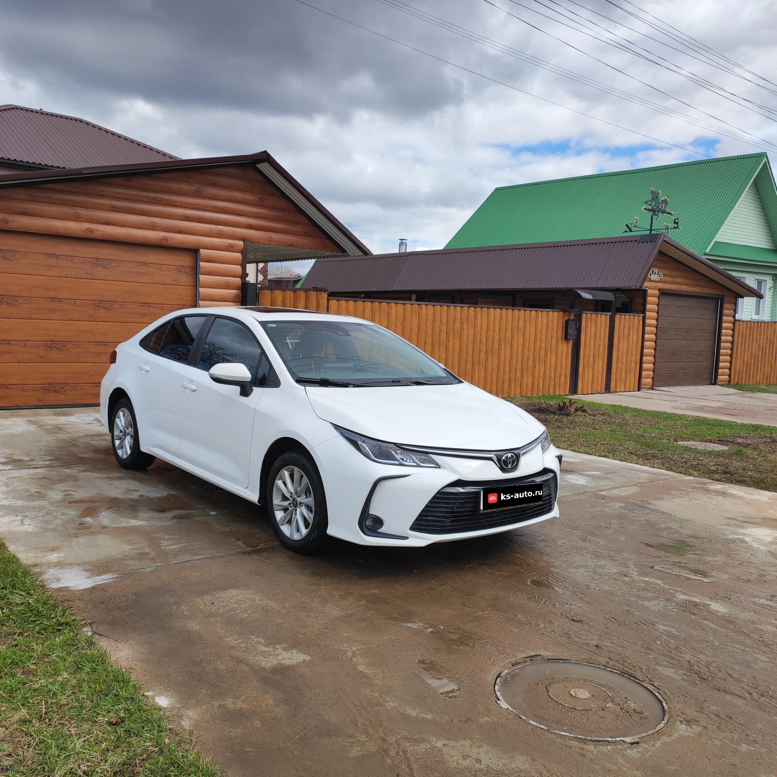Toyota Corolla, 2024г, передний привод, вариатор