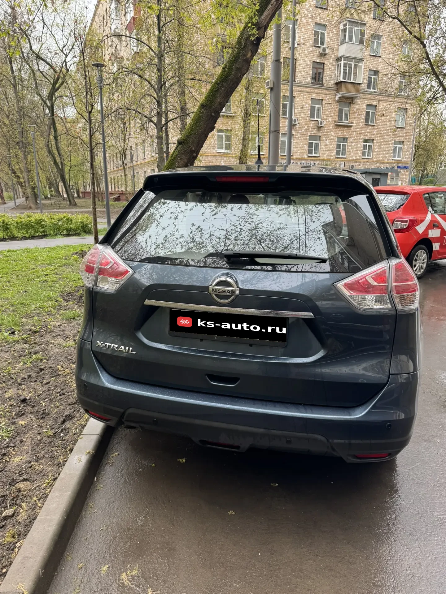 Nissan X-Trail, 2015г, полный привод, вариатор