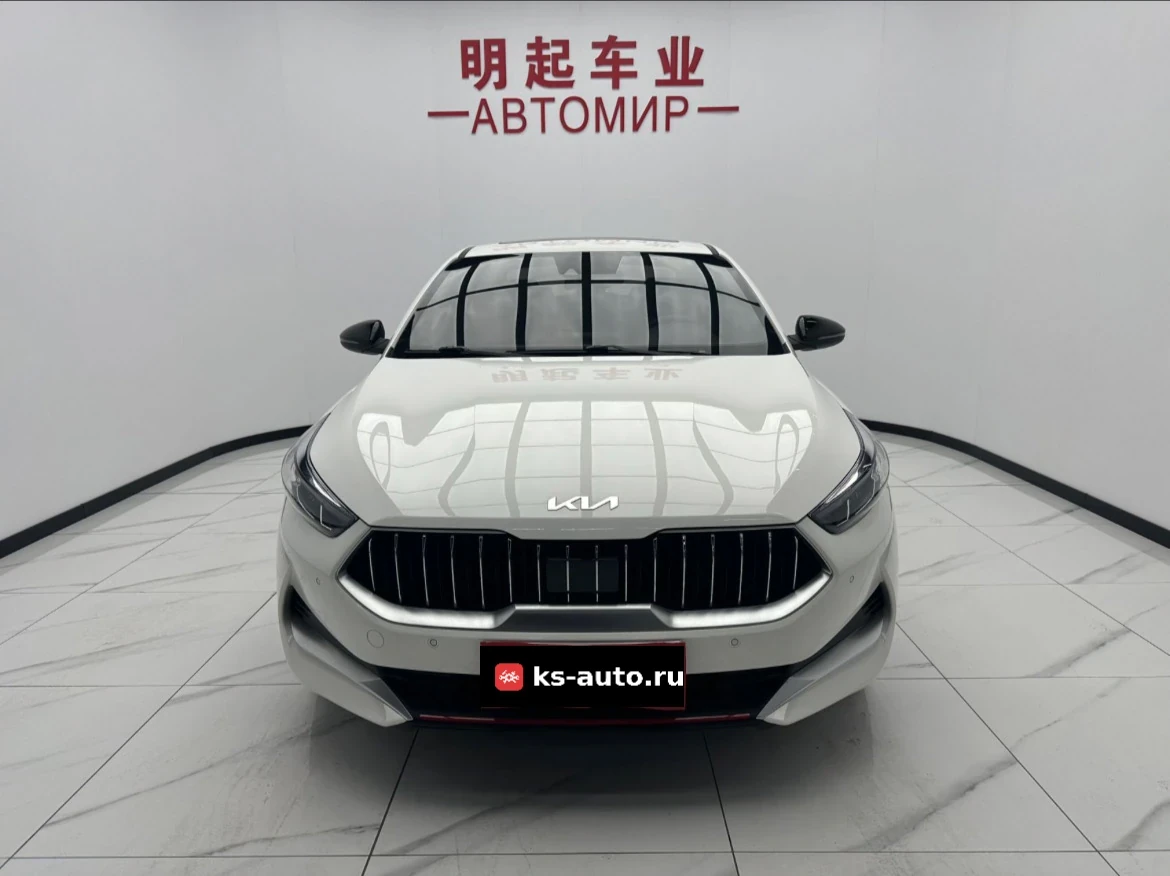 Kia K3, 2021г, передний привод, робот