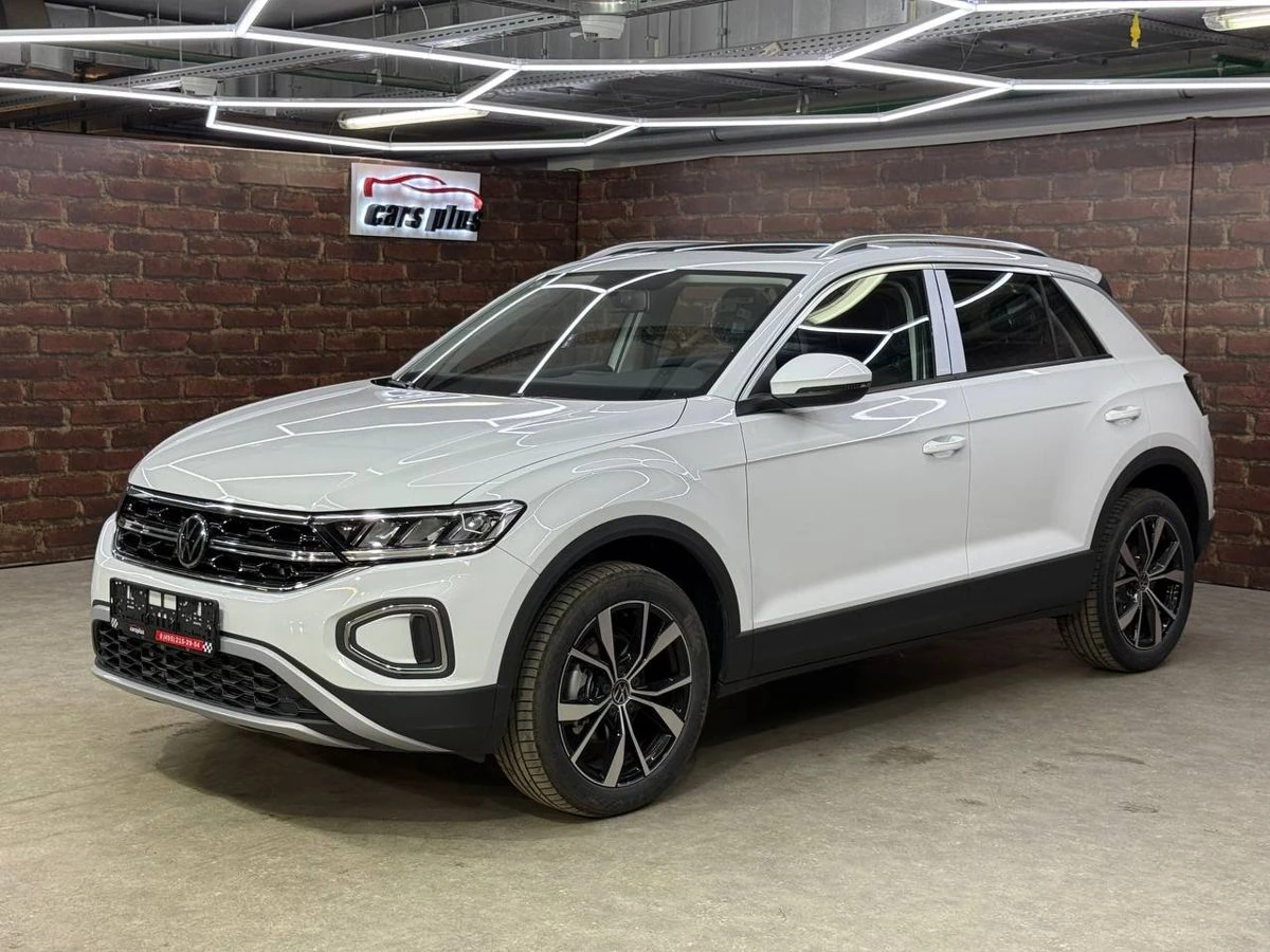 Volkswagen T-Roc, 2025г, передний привод, робот
