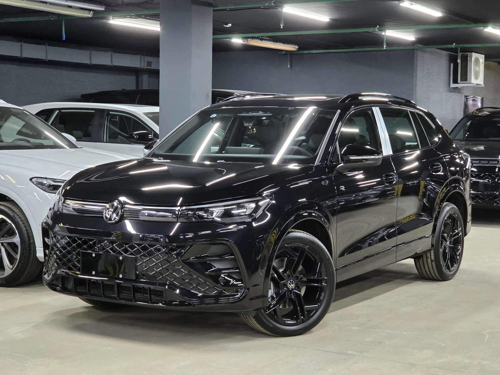 Volkswagen Tiguan L, 2026г, полный привод, робот