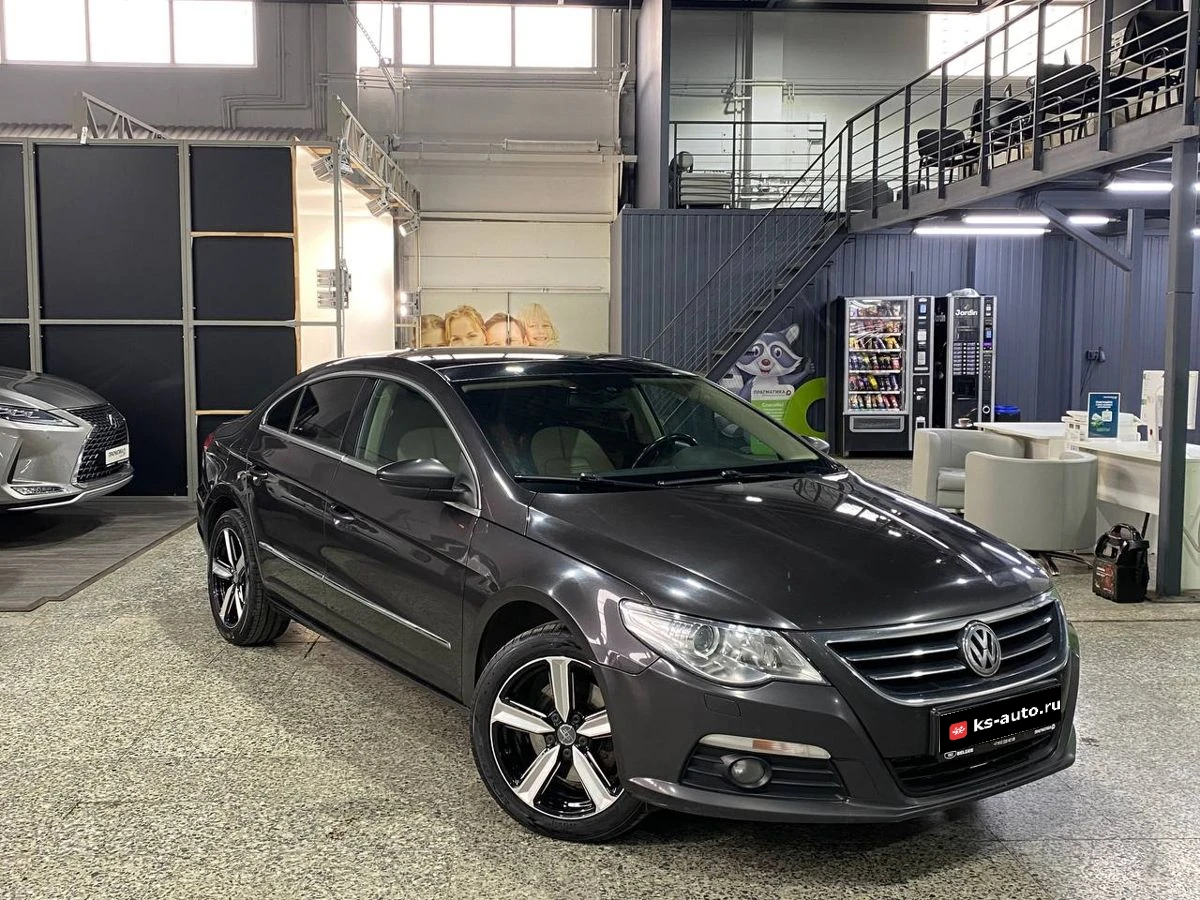 Volkswagen Passat CC, 2011г., передний привод, робот