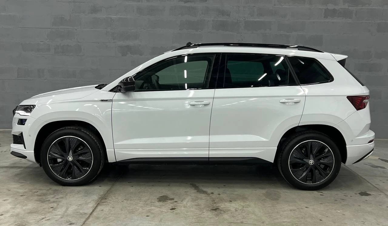 Skoda Karoq, 2024г., передний привод, робот