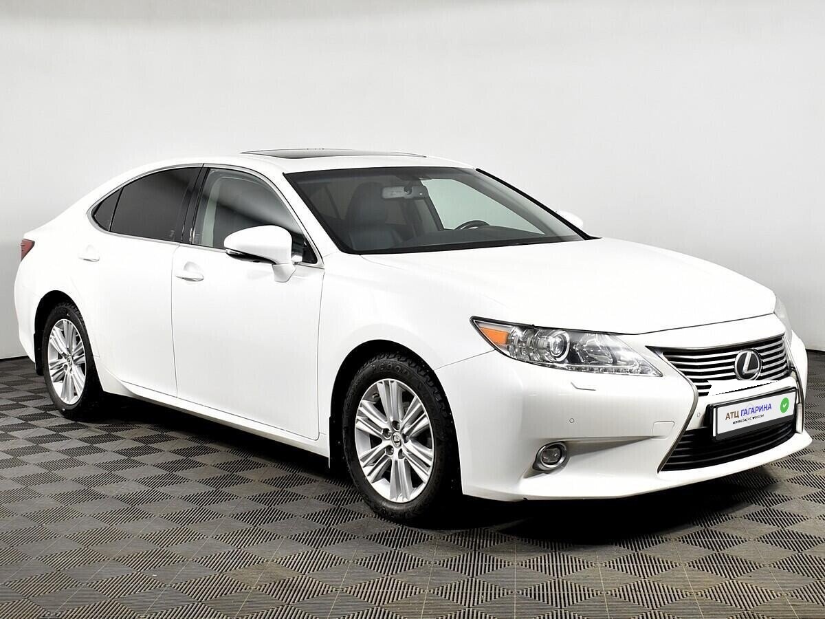 Lexus ES, 2013г, передний привод, автомат