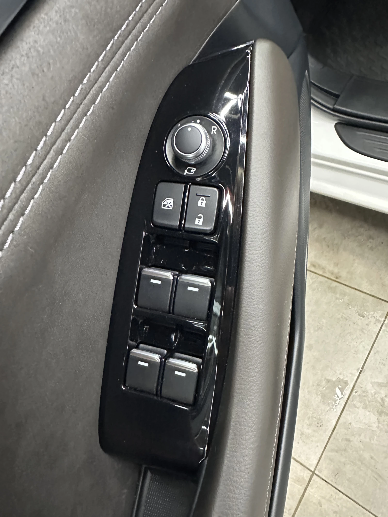 Mazda 6, 2023г, передний привод, автомат