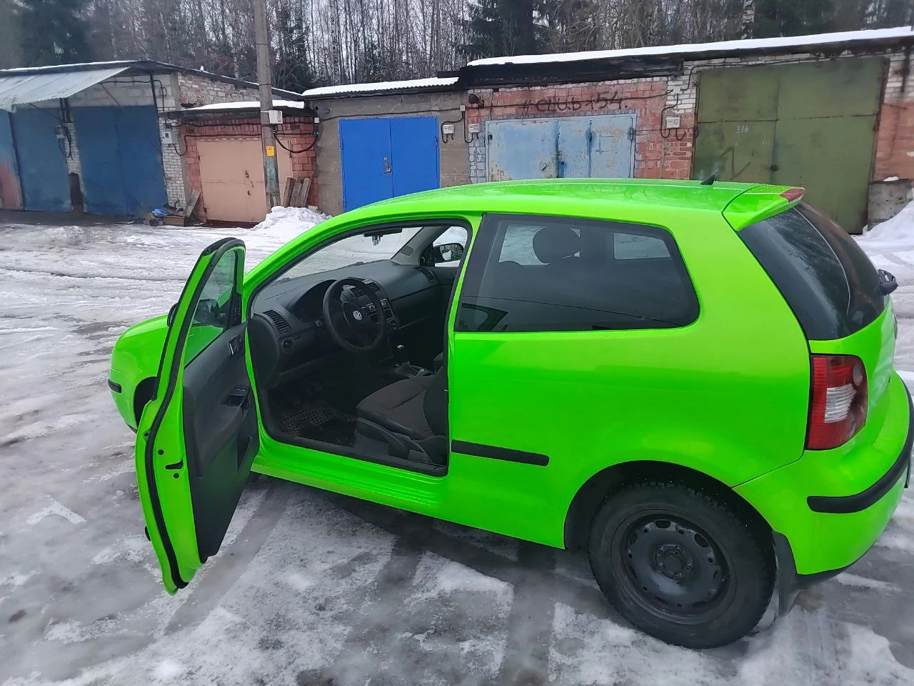 Volkswagen Polo, 2002г, передний привод, механика