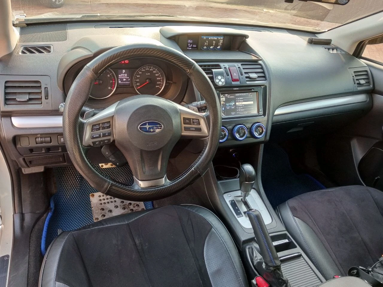 Subaru XV, 2013г, полный привод, вариатор