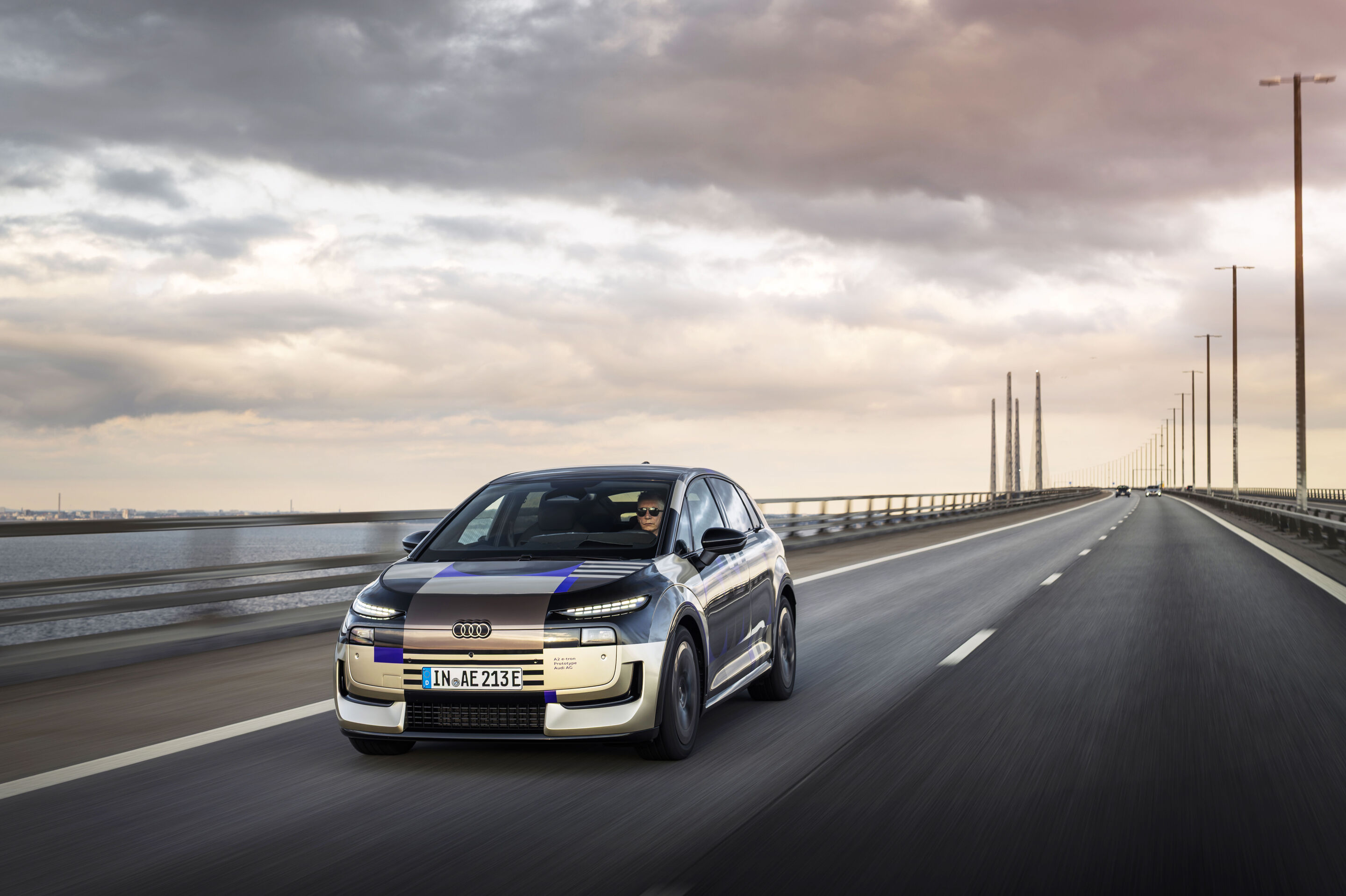 Audi рассекретила новый A2 e-tron