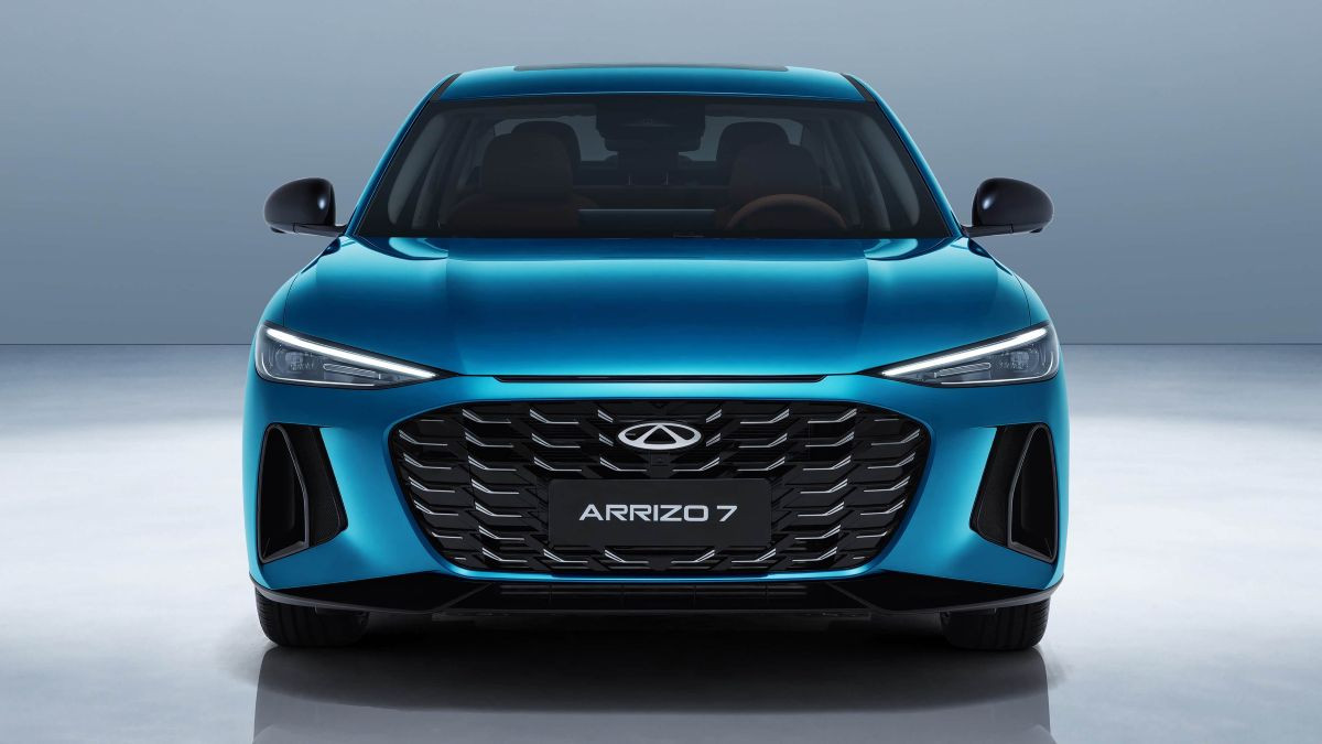 Chery опубликовала официальные фото седана Arrizo 7