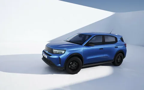 Opel представила базовую версию кроссовера Frontera — Frontera Start