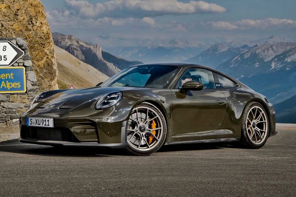 Porsche представила особую версию 911 GT3 под именем Bergsport