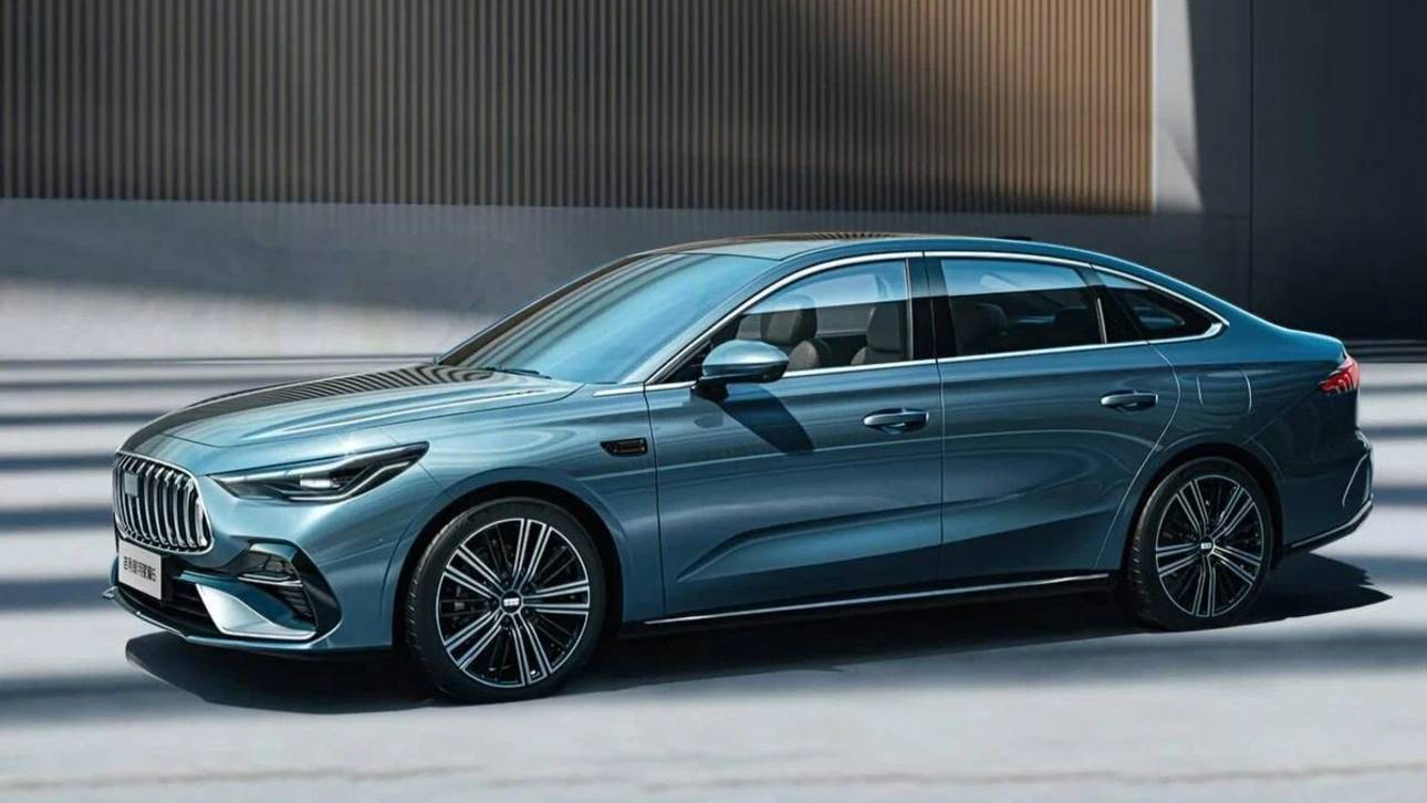 В России обнаружены новые гибридные седаны Geely Galaxy Starshine 7