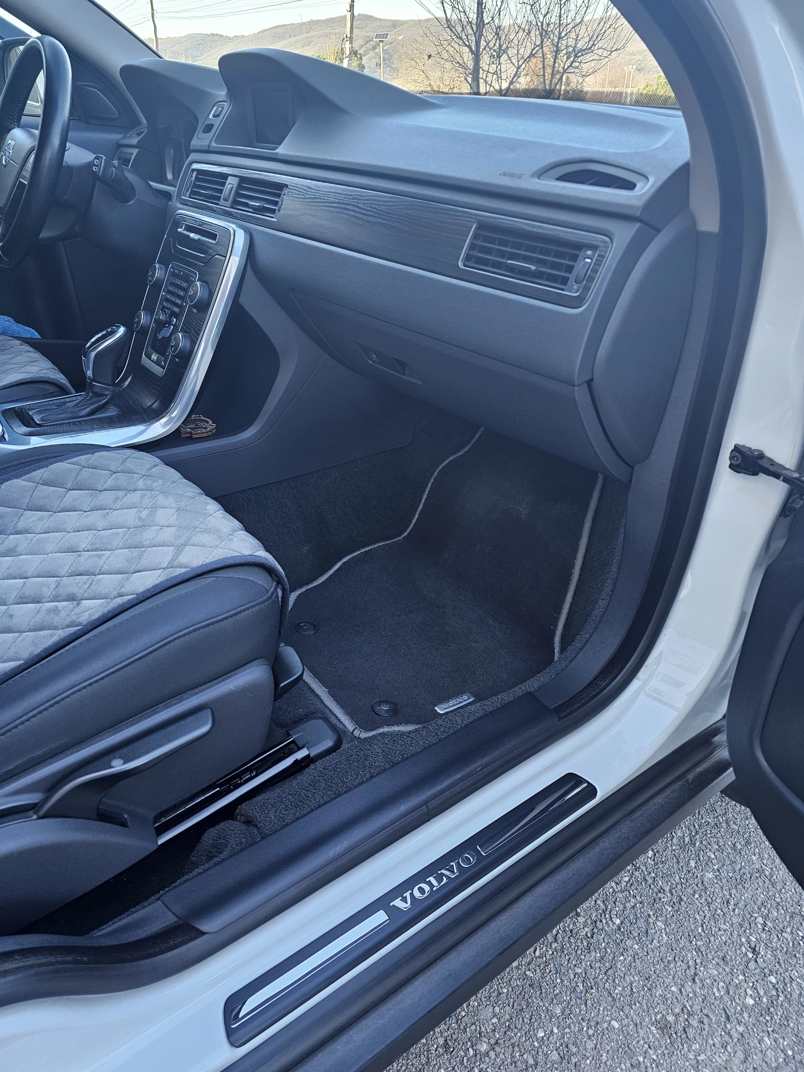 Volvo XC70, 2013г, полный привод, автомат