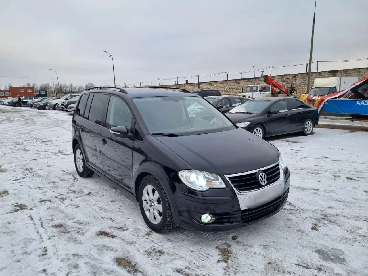 Volkswagen Touran, 2010г, передний привод, механика