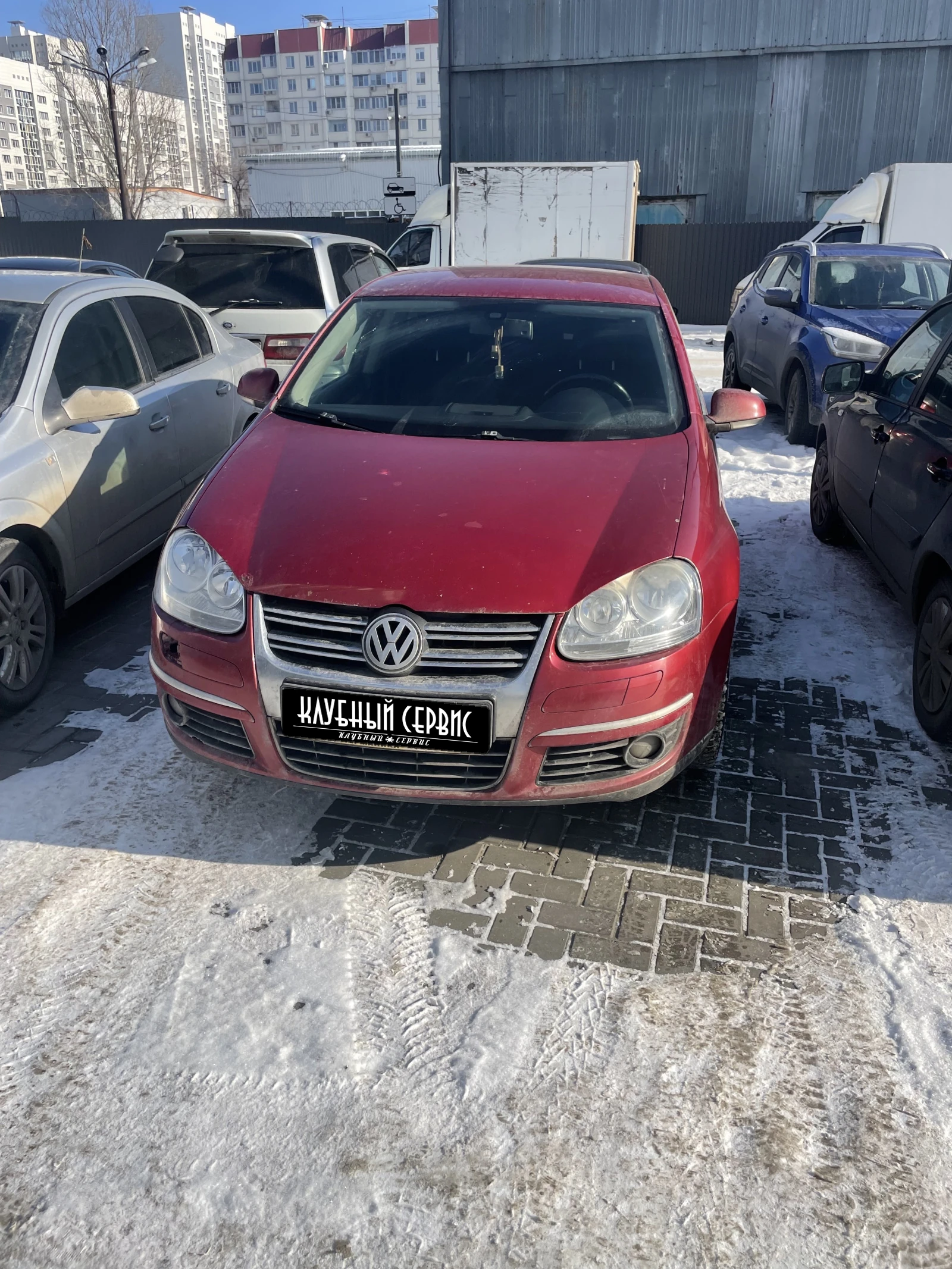 Volkswagen Jetta, 2010г, передний привод, робот
