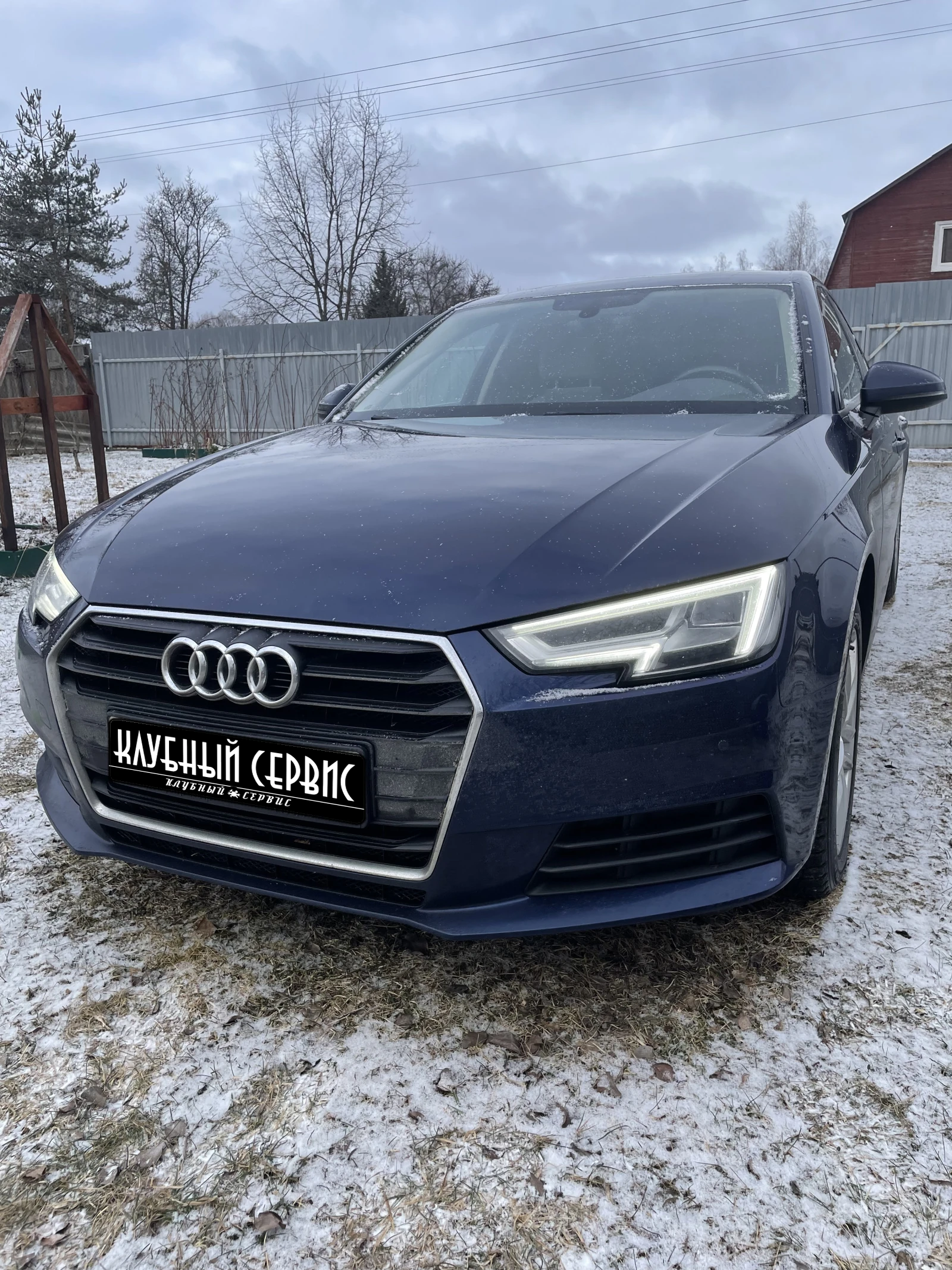 Audi A4, 2019г, передний привод, робот