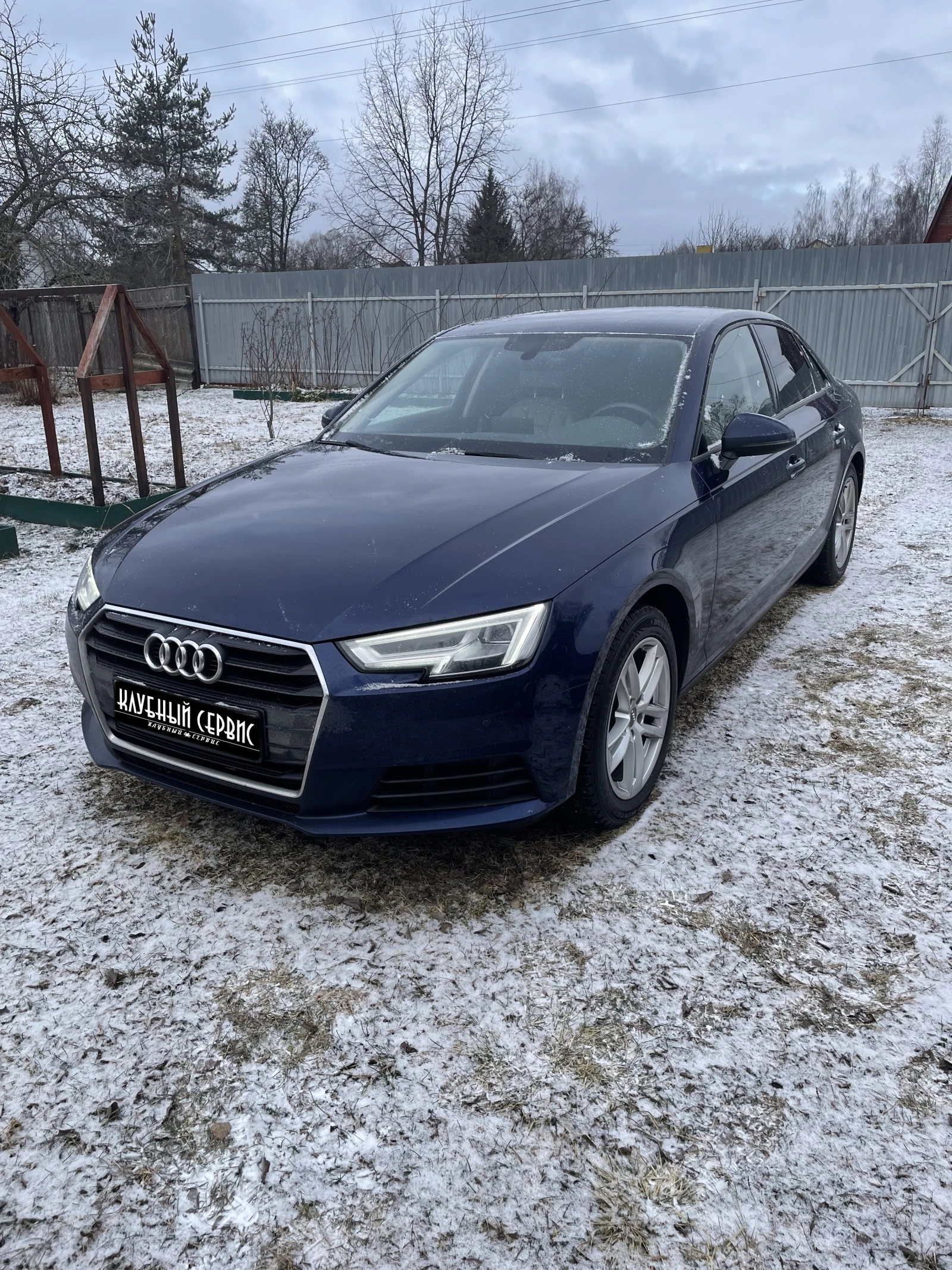 Audi A4, 2019г, передний привод, робот