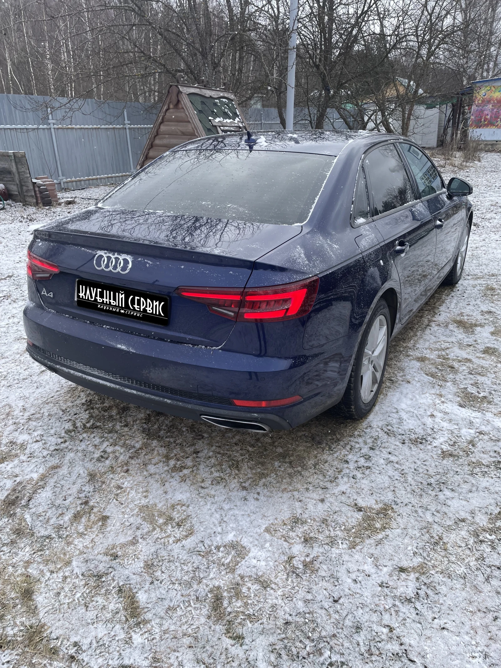 Audi A4, 2019г, передний привод, робот