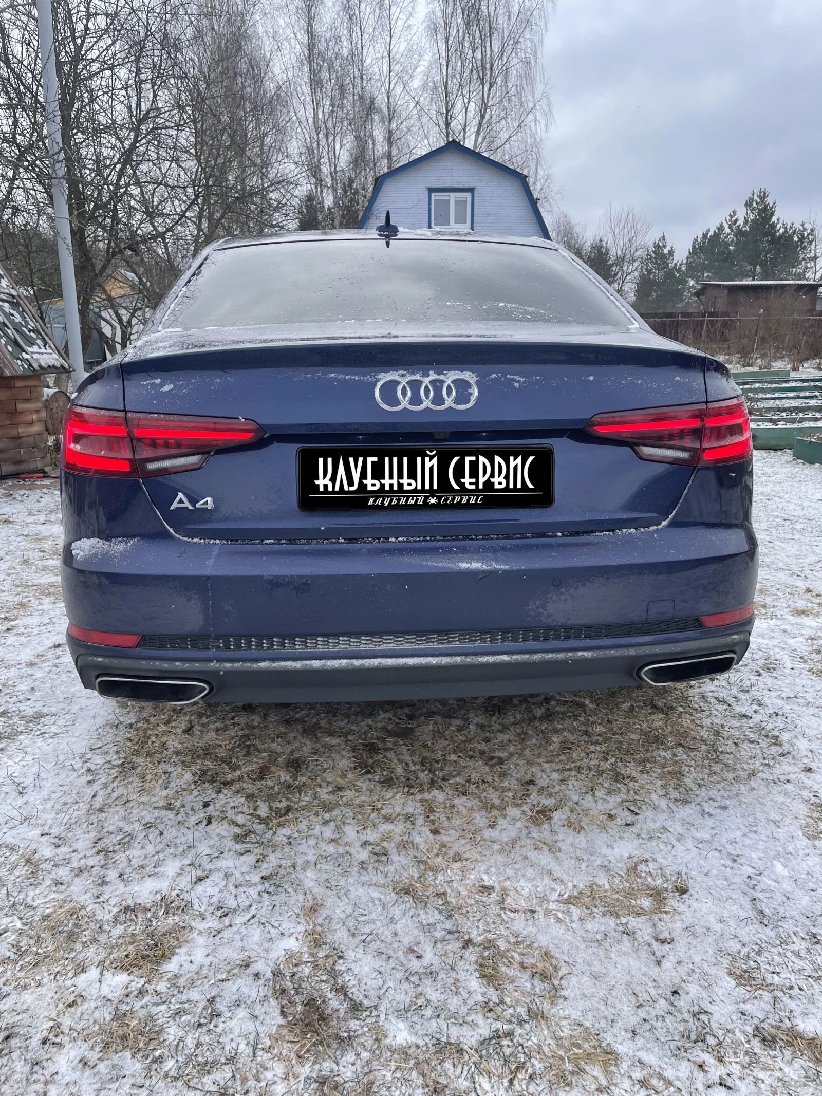 Audi A4, 2019г, передний привод, робот