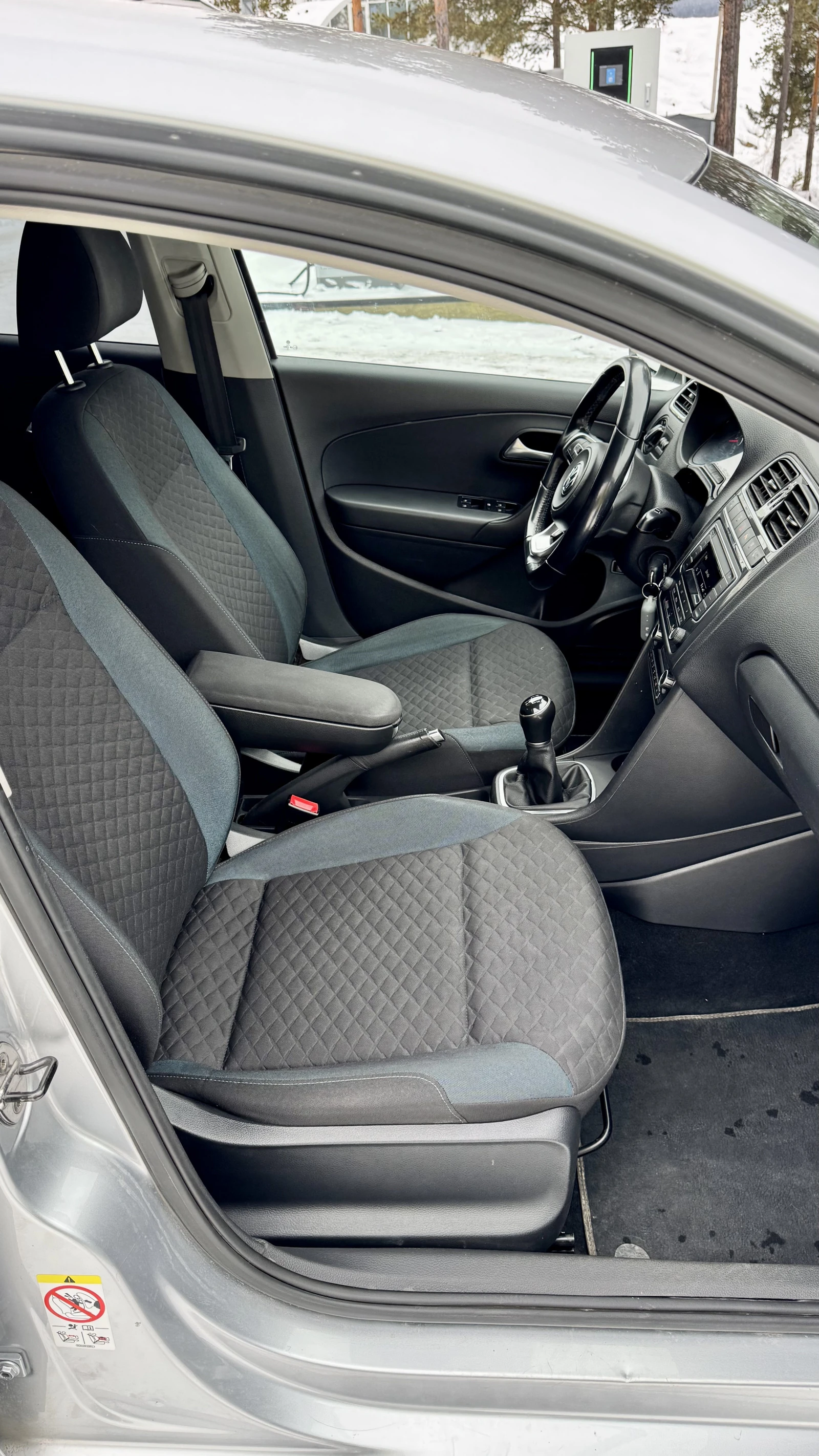 Volkswagen Polo, 2019г, передний привод, механика