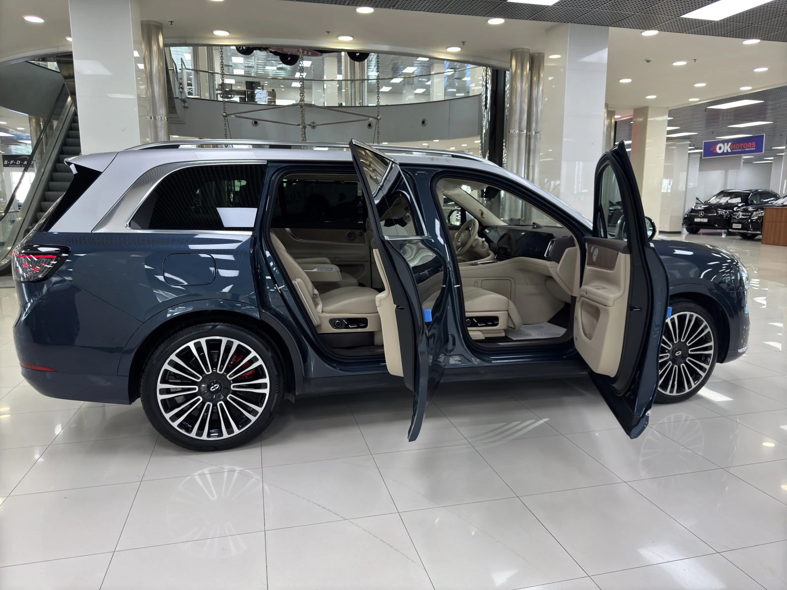 Aito M9, 2024г, полный привод, автомат