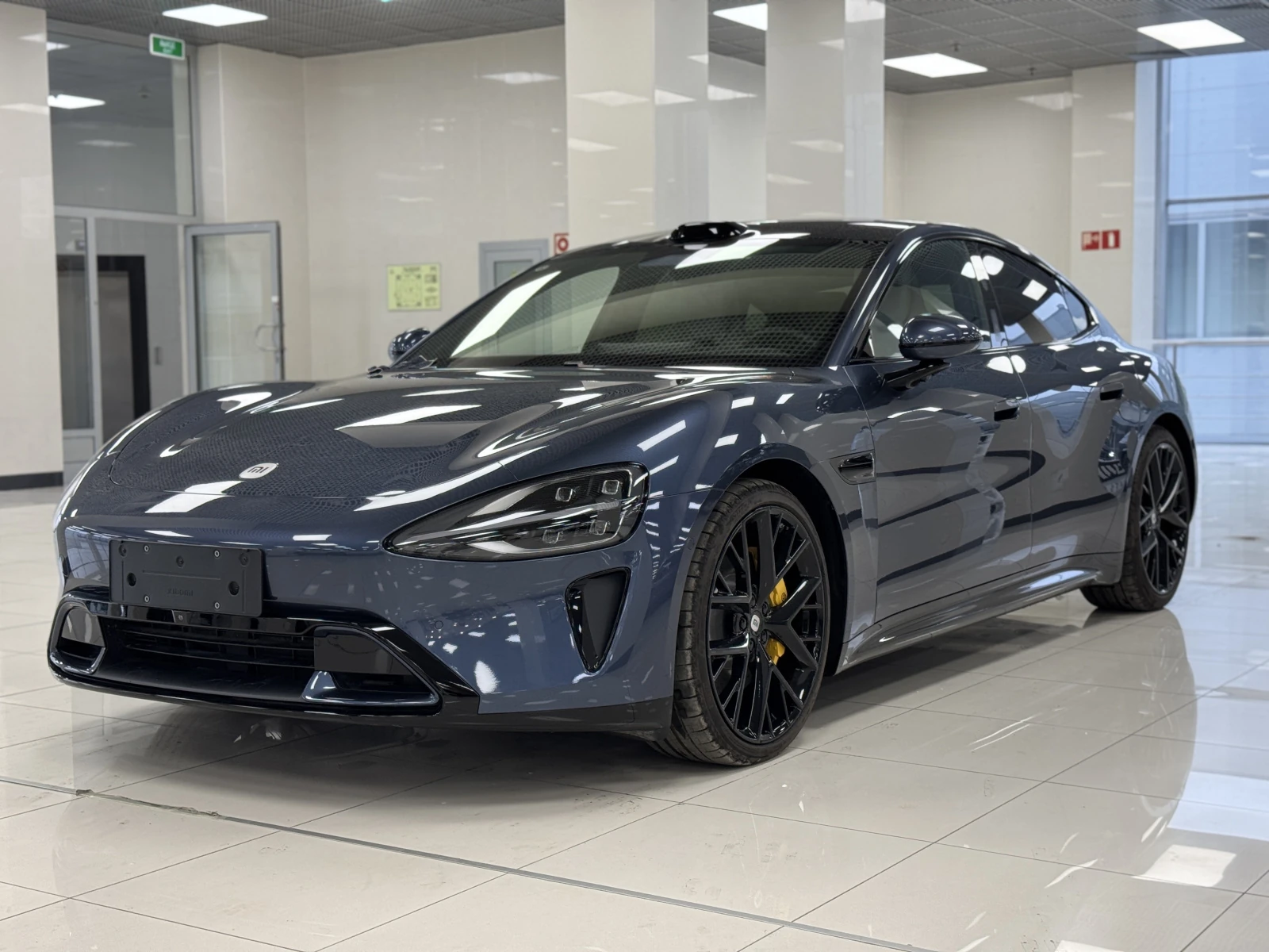 Xiaomi SU7, 2024г., полный привод, автомат