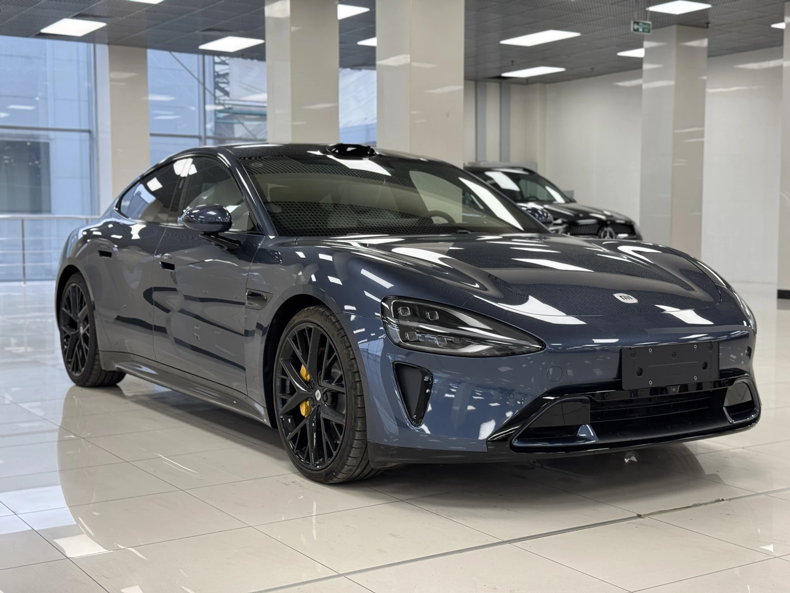 Xiaomi SU7, 2024г, полный привод, автомат