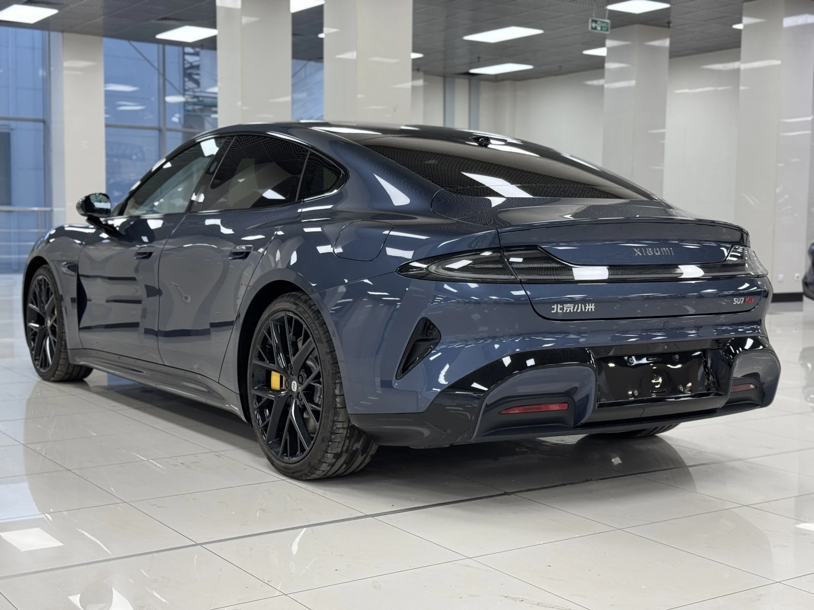 Xiaomi SU7, 2024г, полный привод, автомат