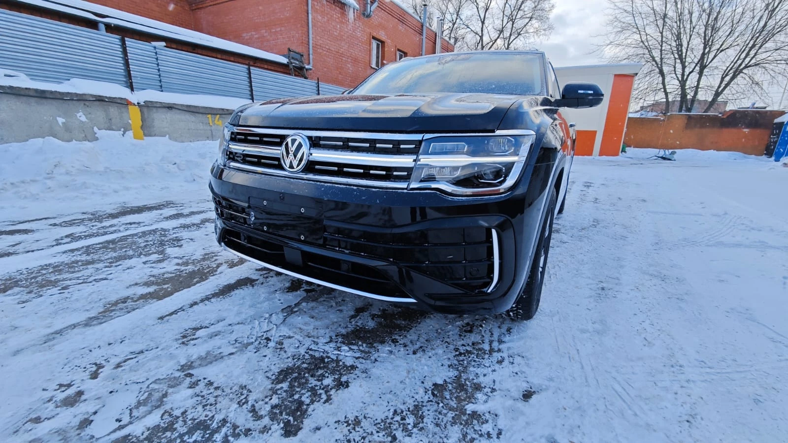 Volkswagen Teramont, 2024г, полный привод, робот