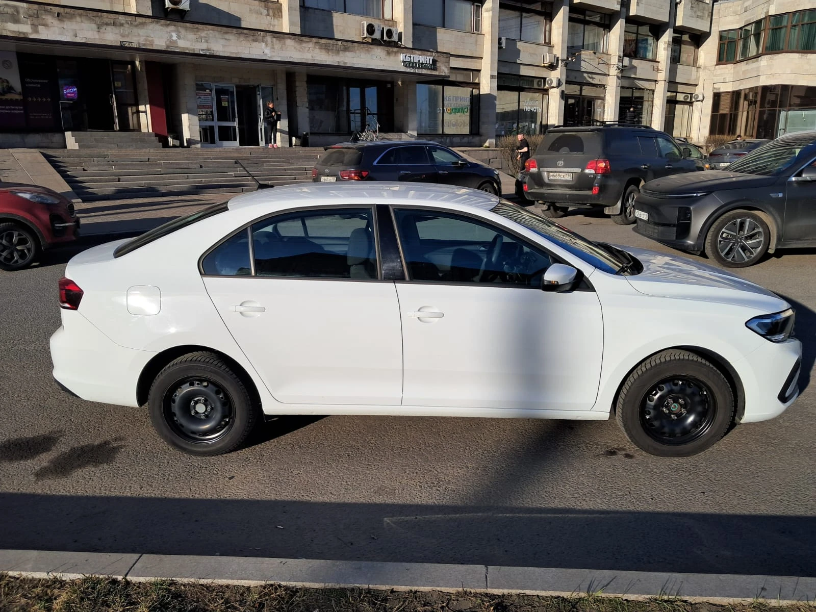 Volkswagen Polo, 2022г, передний привод, автомат