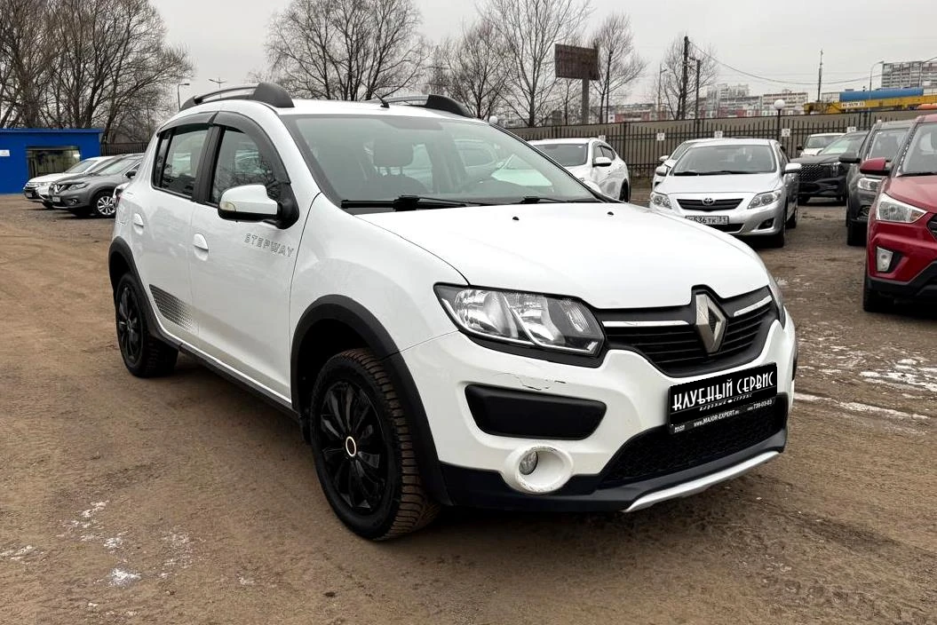 Renault Sandero, 2018г, передний привод, автомат