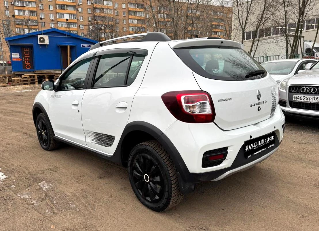 Renault Sandero, 2018г, передний привод, автомат