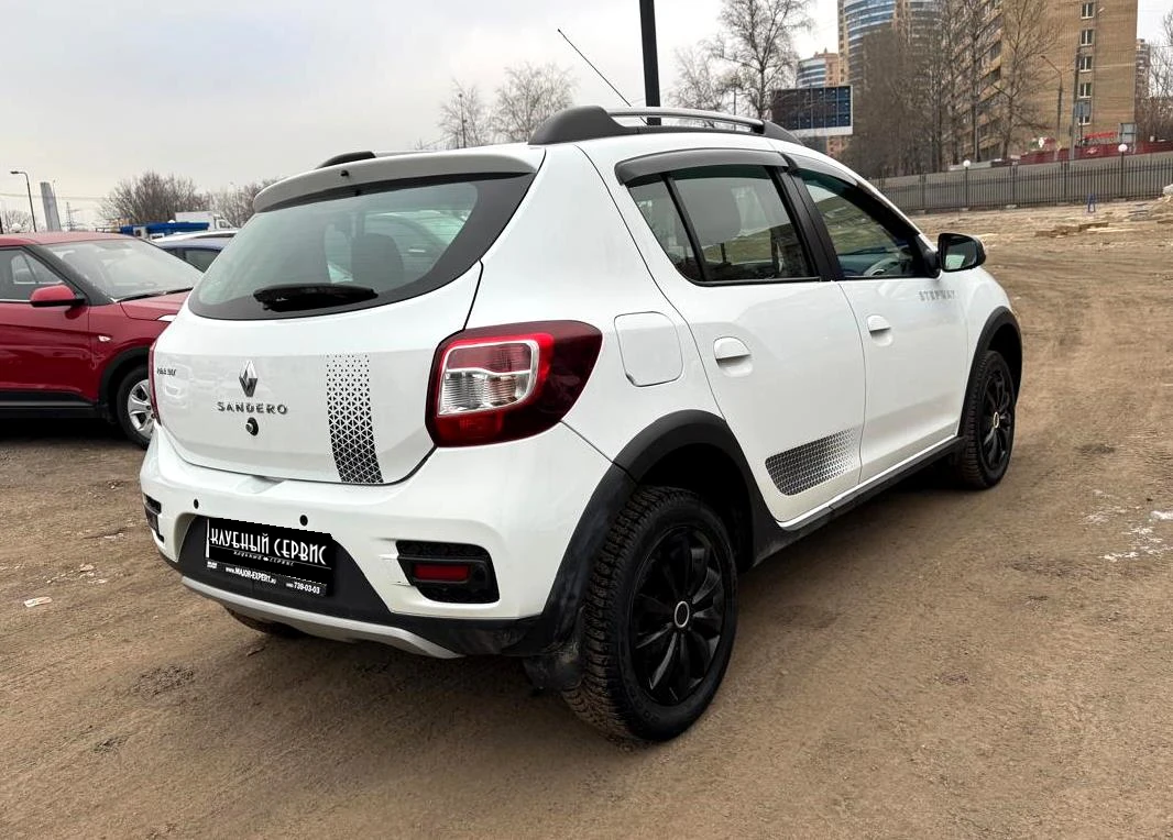 Renault Sandero, 2018г, передний привод, автомат