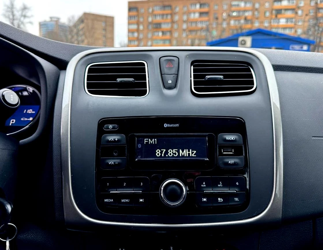 Renault Sandero, 2018г, передний привод, автомат