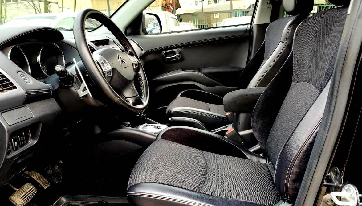 Citroen C-Crosser, 2011г, передний привод, вариатор